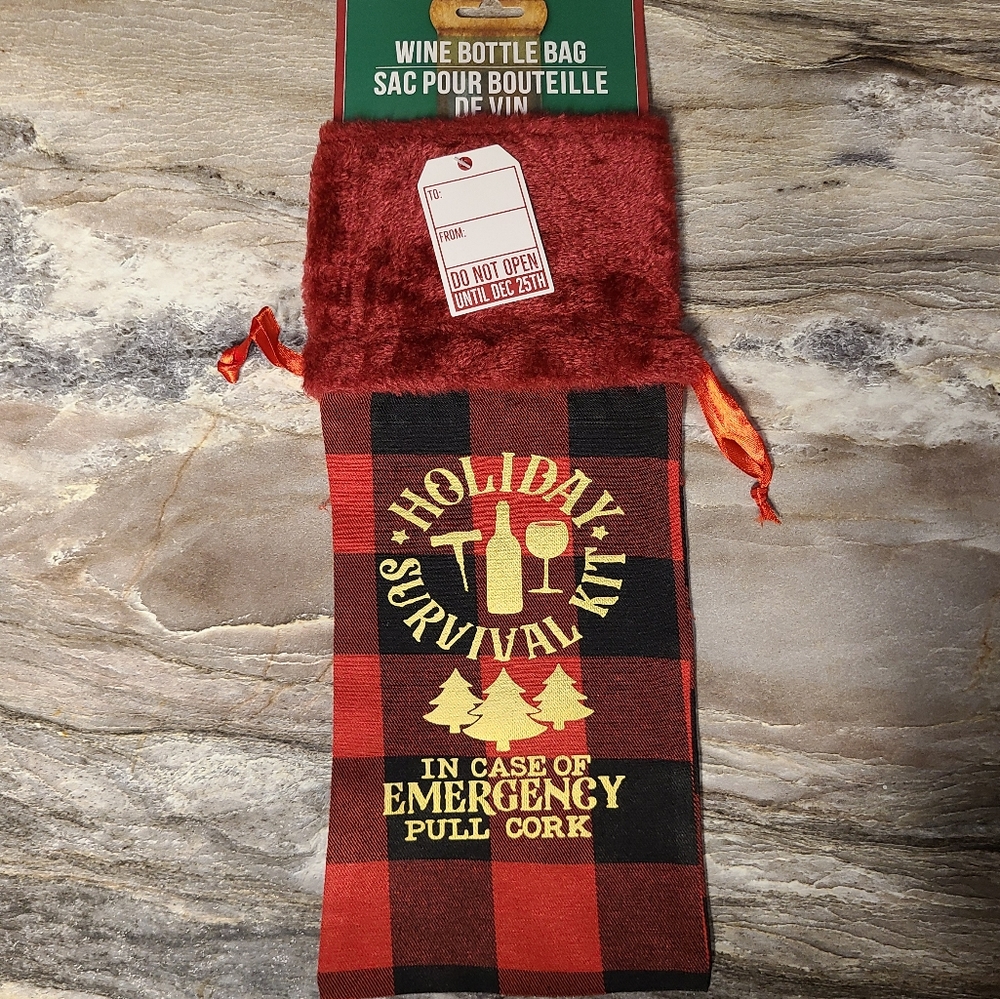 Christmas gift bag for wine bottle